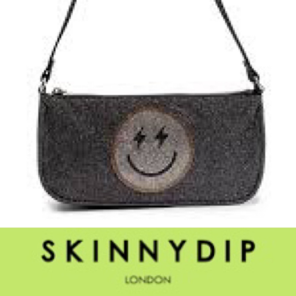 Skinny Dip London Amber Smile Emoji Rhinestone shoulder bag❤️